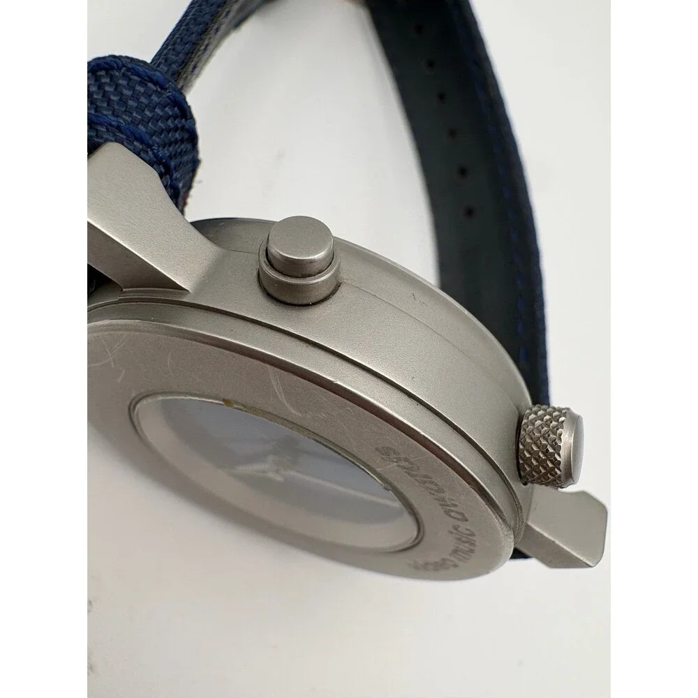 Ultra Rare 2001 MTV VMA Limited Edition Staff Hybrid Watch New Battery 01 - Picture 6 of 10